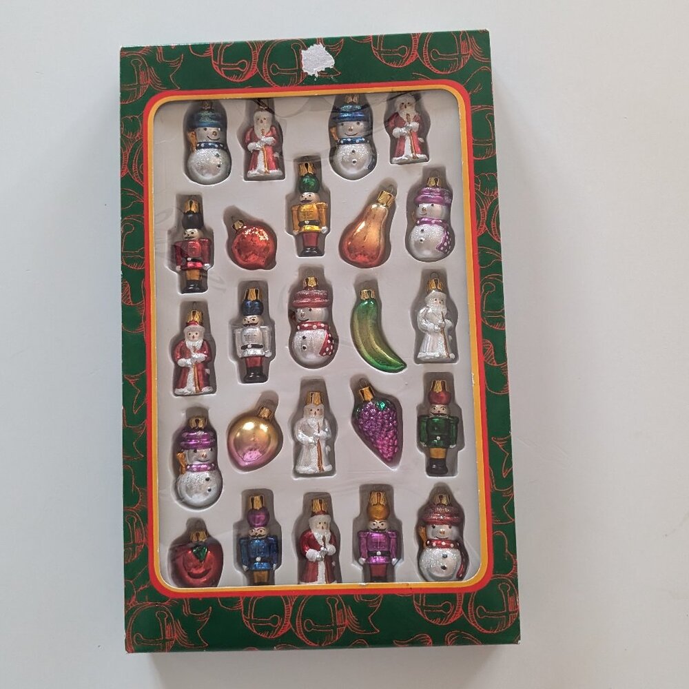 Kurt Adler Vintage Miniature Ornaments Santa, Nutcracker, Snowman 24 Pieces